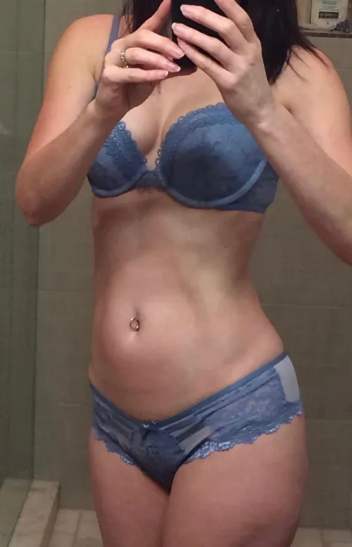 M48/F50 hosting today in Midtown