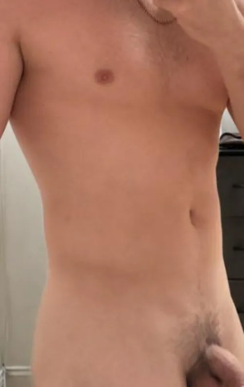 M4F looking to chat message me