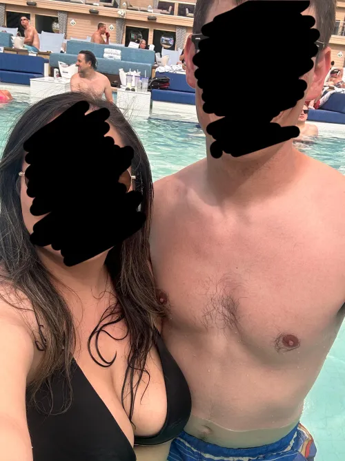 MF4MF 30/25 couple looking for other MF couple for evening of fun
