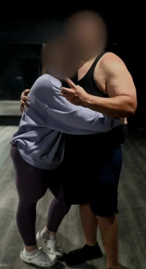 [MF4MF] In town Memorial Day Weekend. Looking to meet up