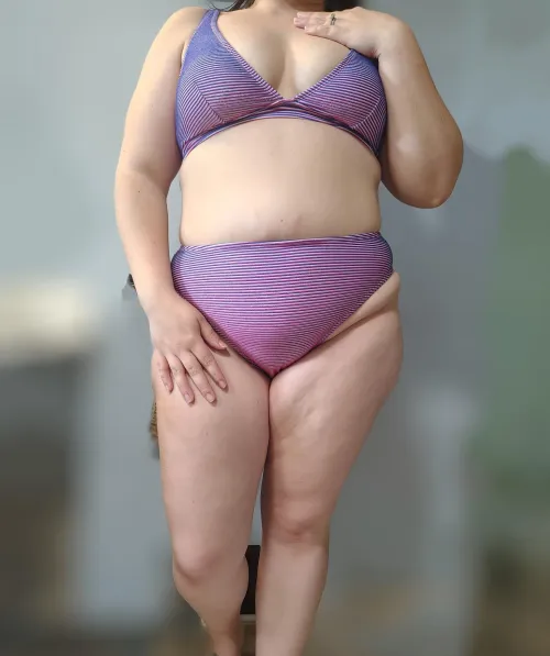 Self conscious about the hips