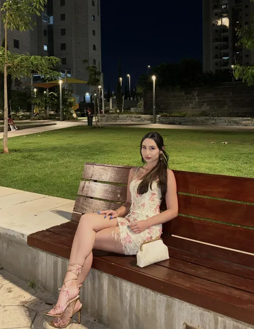 Sitting pretty in my mini skirt 🥰