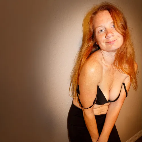 this isn’t just a thirst trap... it’s a whole hydration crisis. how parched are you rn?💧