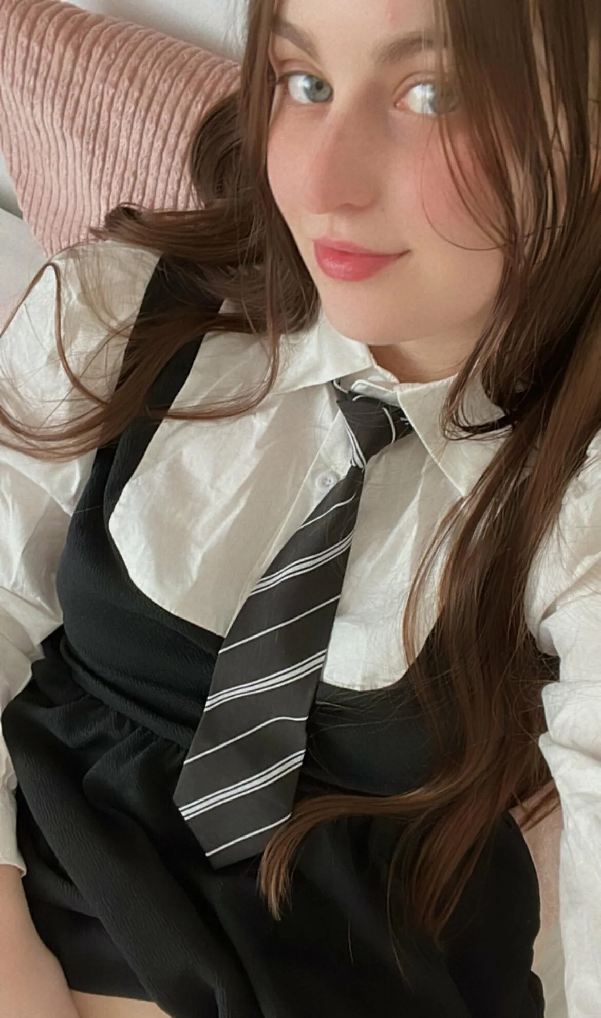 Wants to take off my skirts