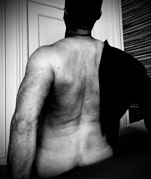 When I turn around… a[m] I going to see something dirty? Naughty? Kinky?😏 SAP#258