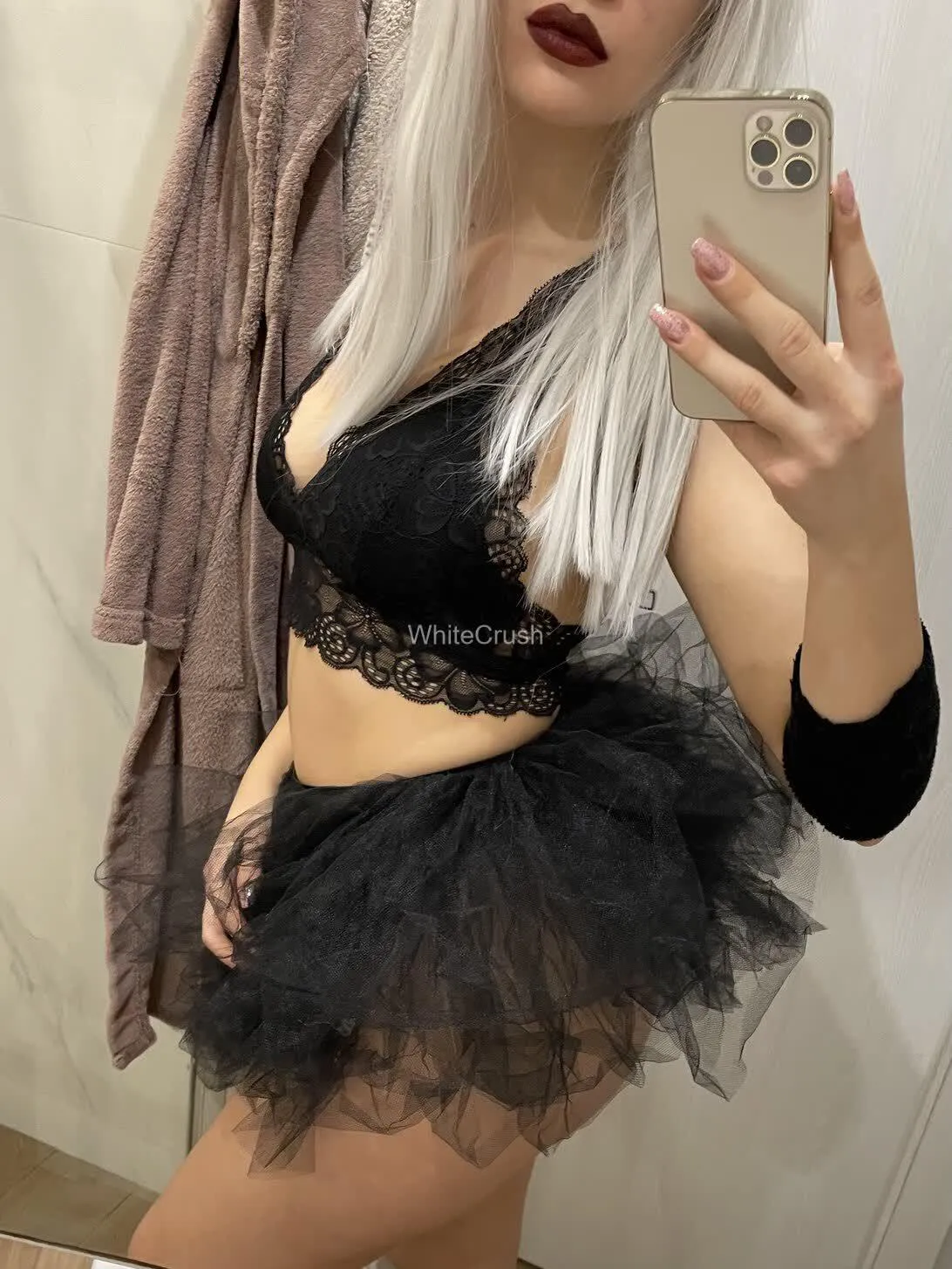 Will you eat my ass (F20)