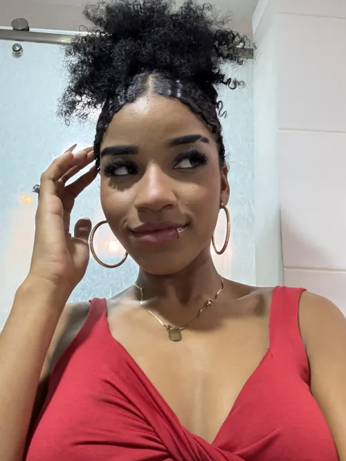 Your Latina for the weekend