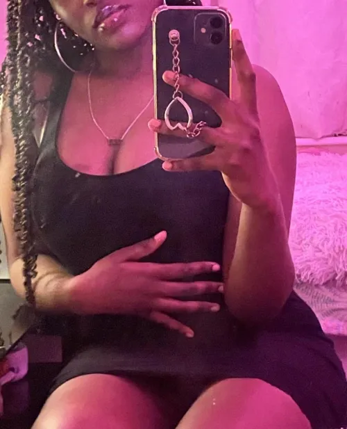 another night aching for Goddess’s attention?🥺 good things come to those who beg…