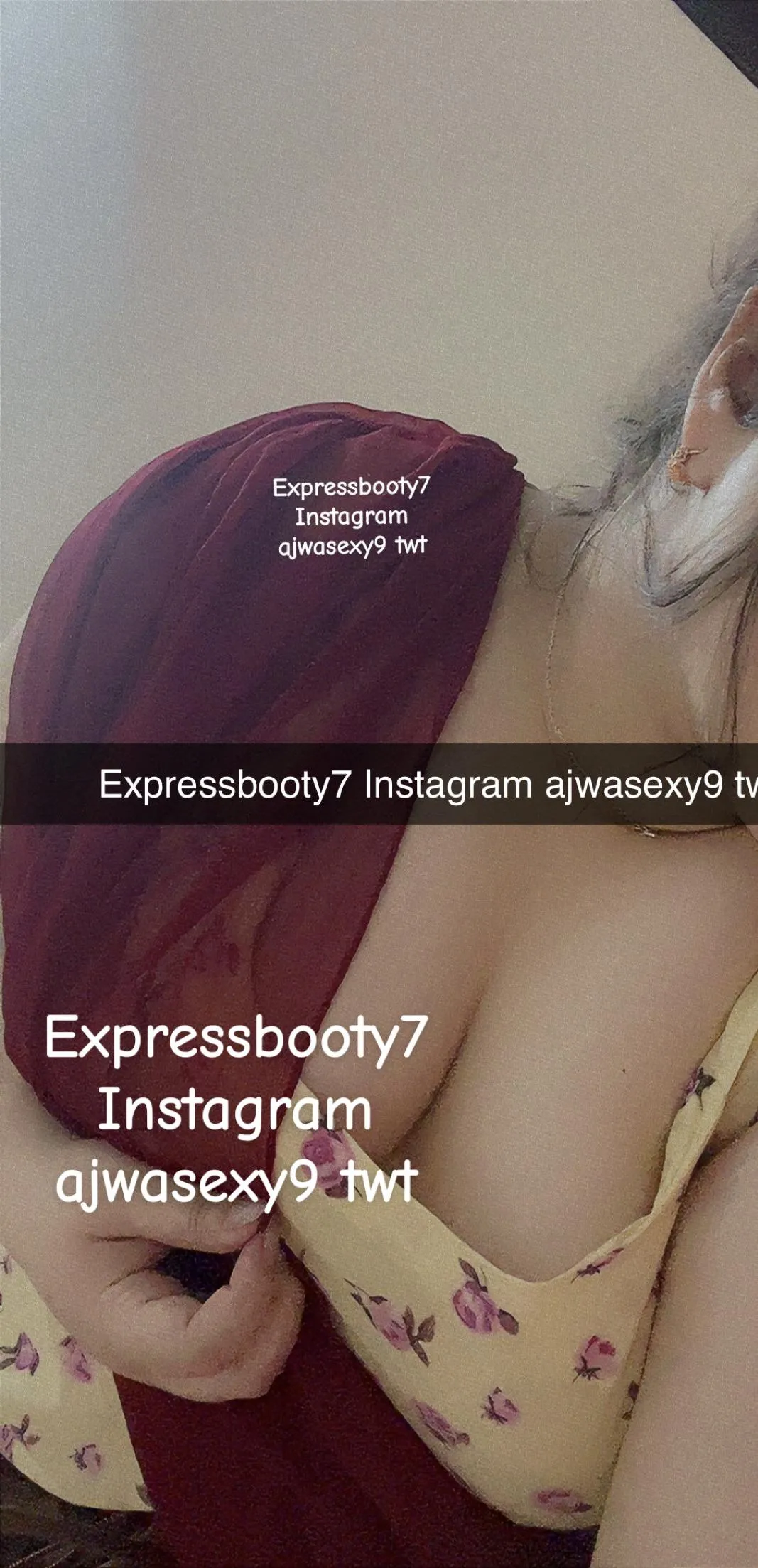 Desi mommy ready to feeed ❤️🍒