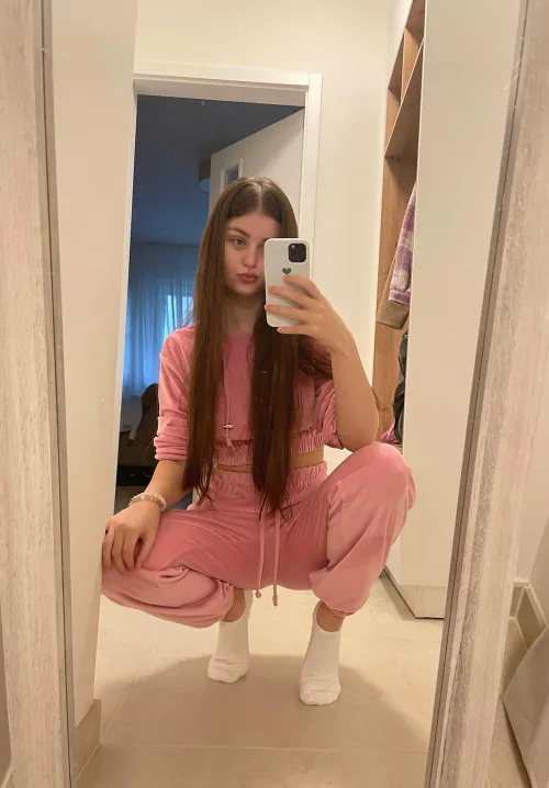 First 120 reactions will get nudes and comment for vids<4