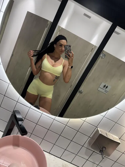 Is my body a girlfriend or wife material?