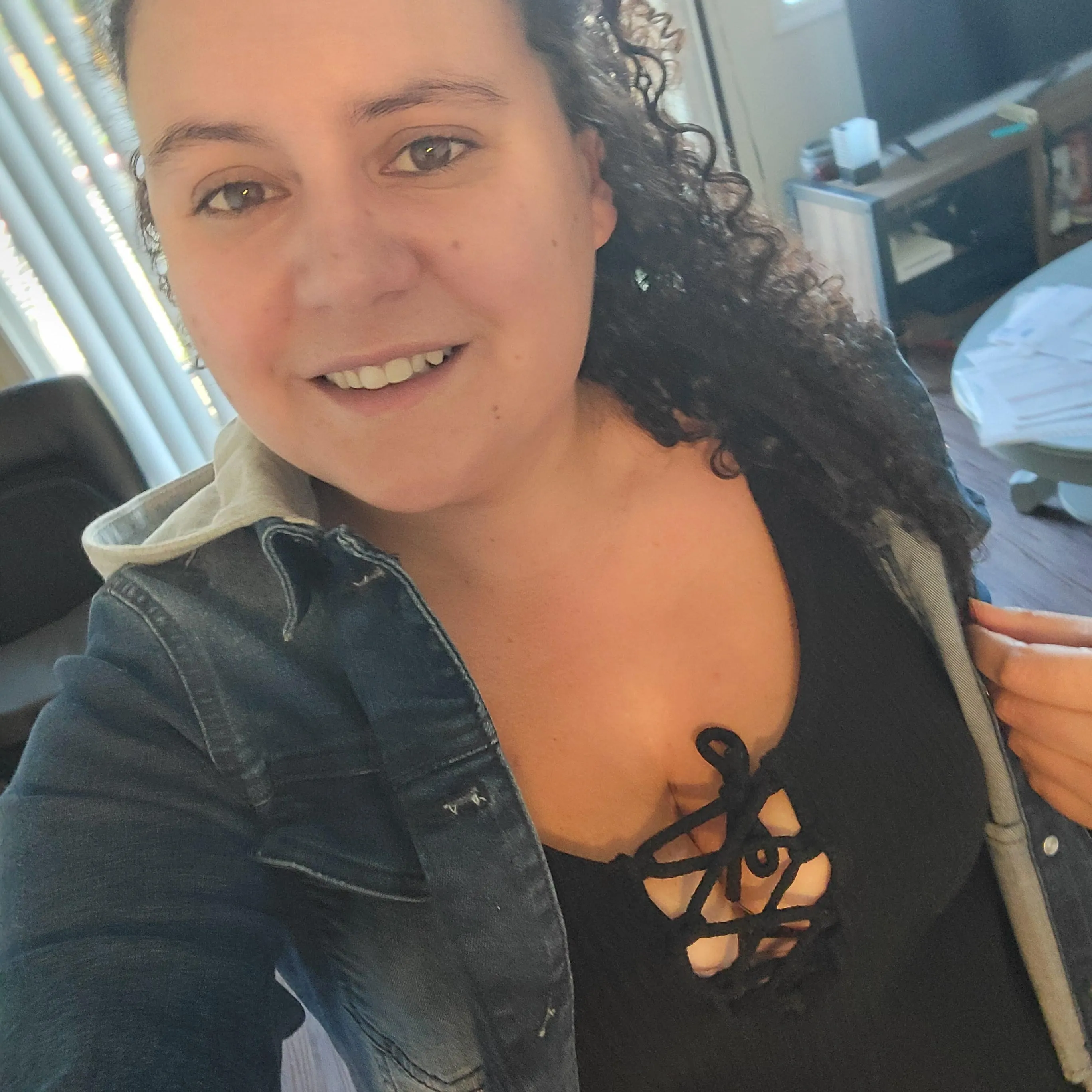 Just about to go for a walk. How do I look for a f34