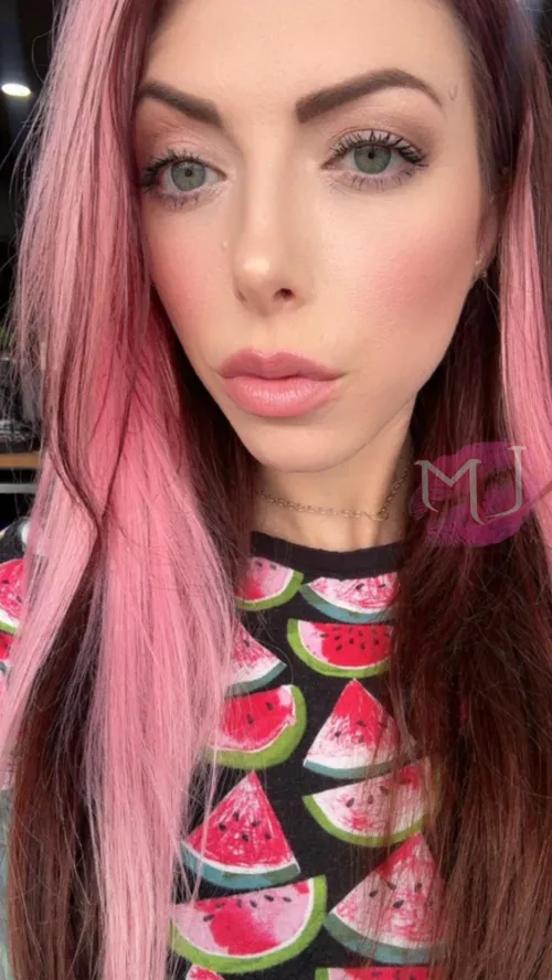 Look deeply into my eyes and tell me that I own you. Good, now prove it 🤭