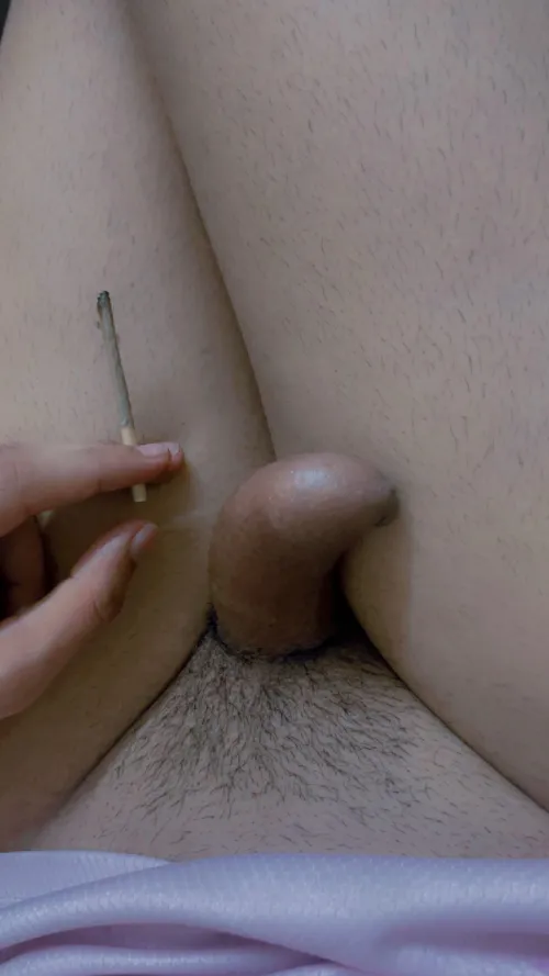 Smoking sessions must be done without undies