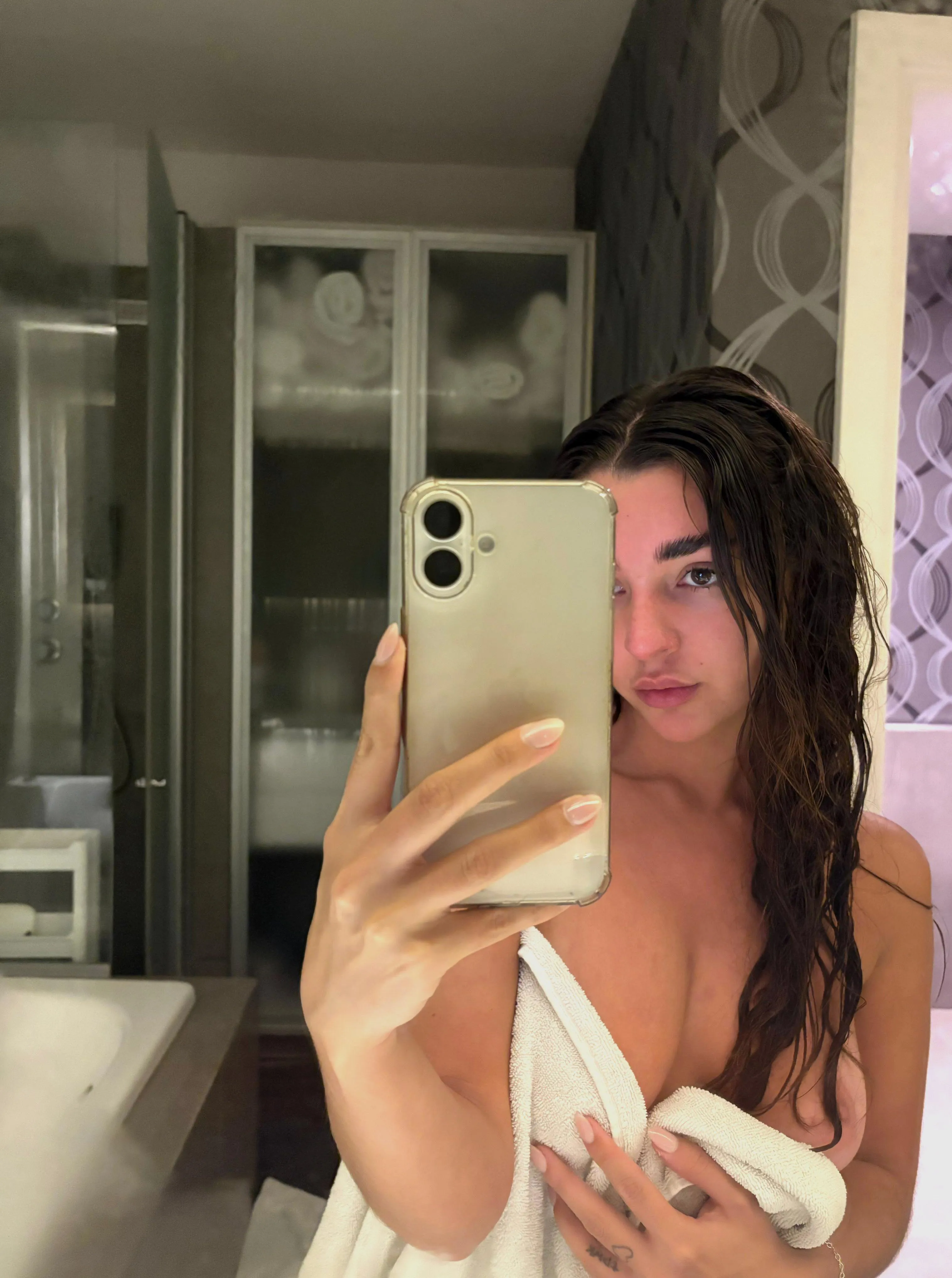 Tap the link and let me show you how I really get fresh and naughty