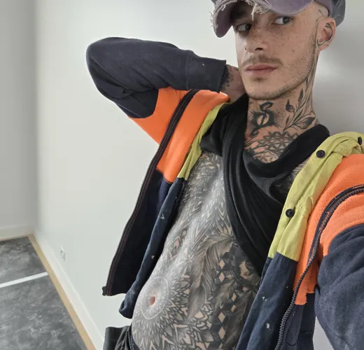 Bored at work.. nobody's looking..