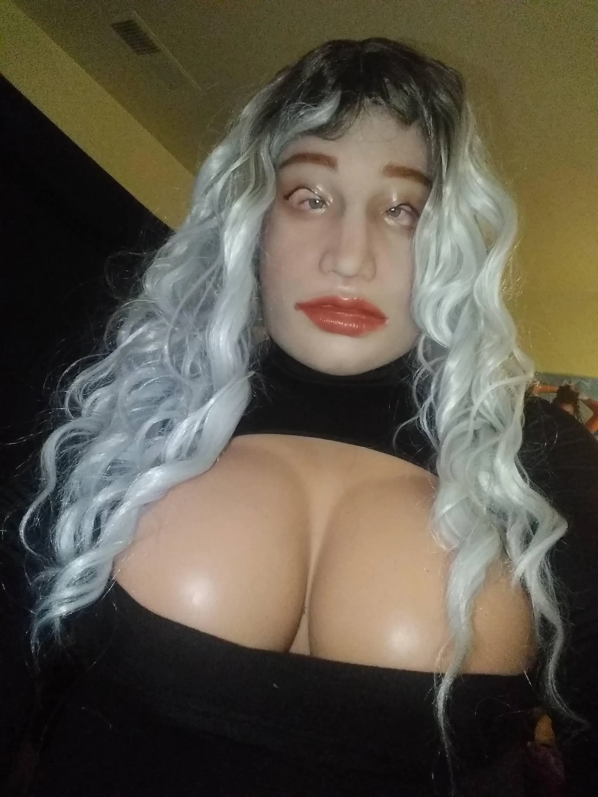 feels so good to mask up