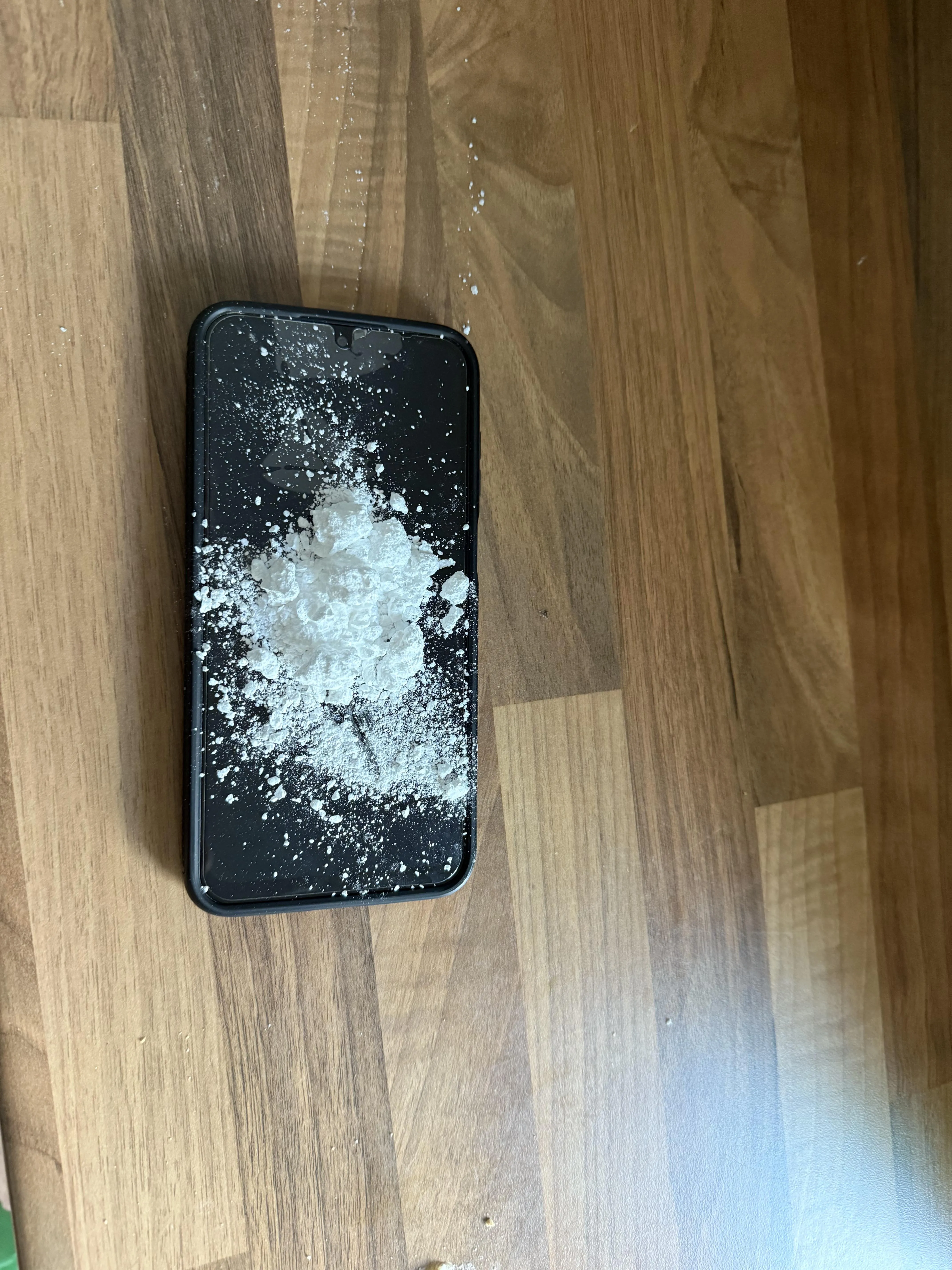 Only the 7 with me atm, any F around to share??