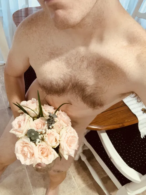 Put together another bouquet from the garden 💐