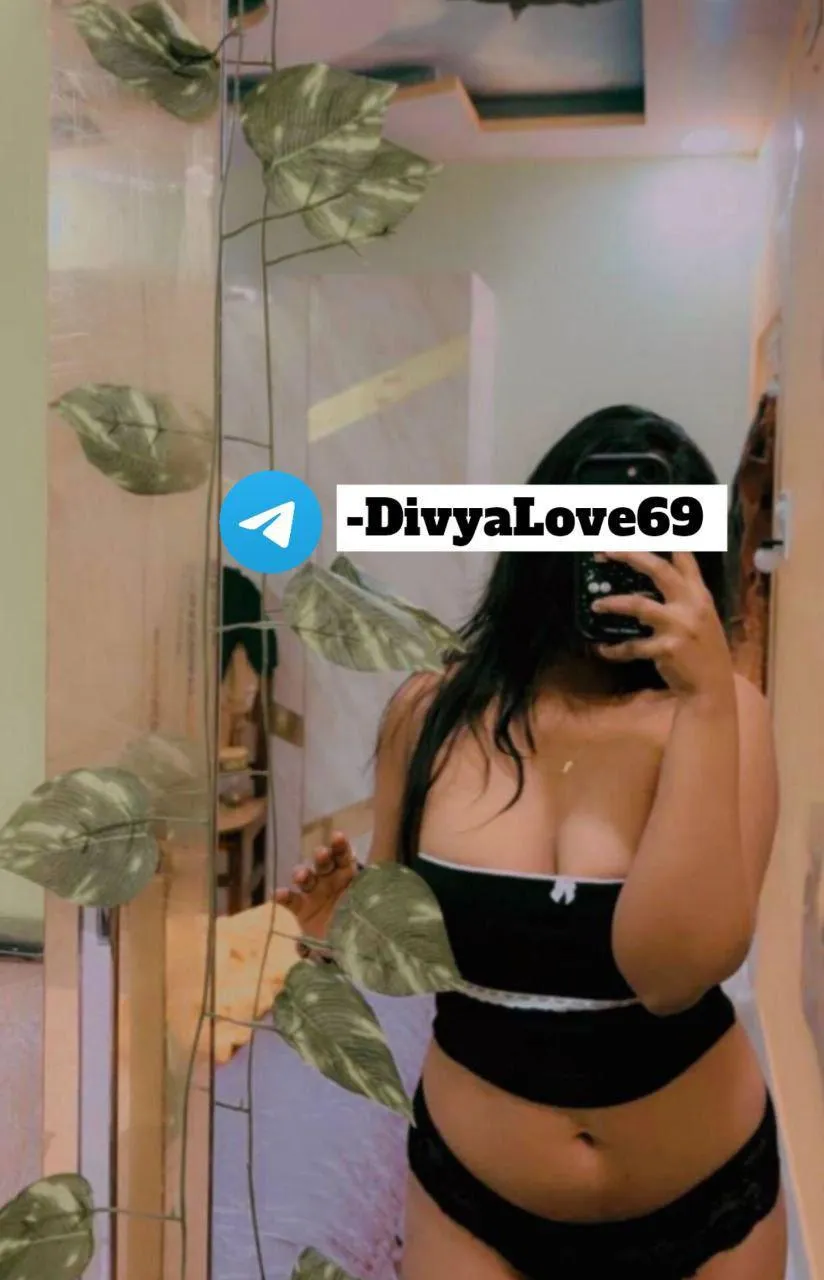 slap these cheeks and make me yours... 21,F