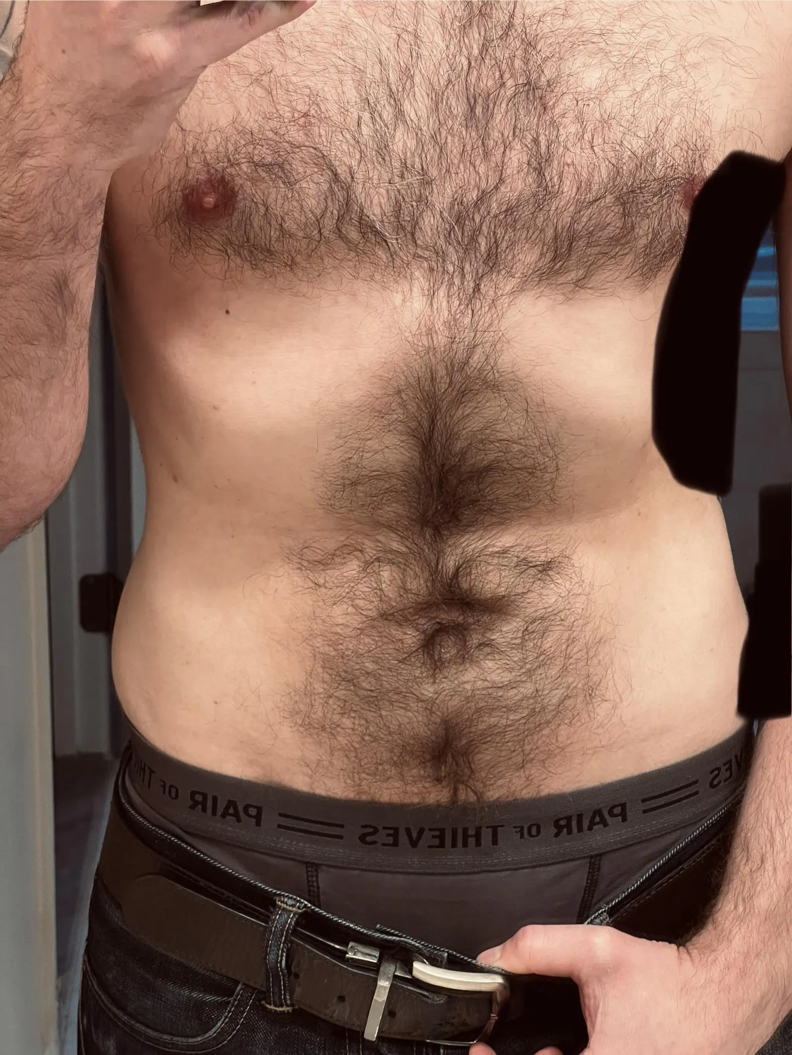 Some jeans and a bit of lovehandle