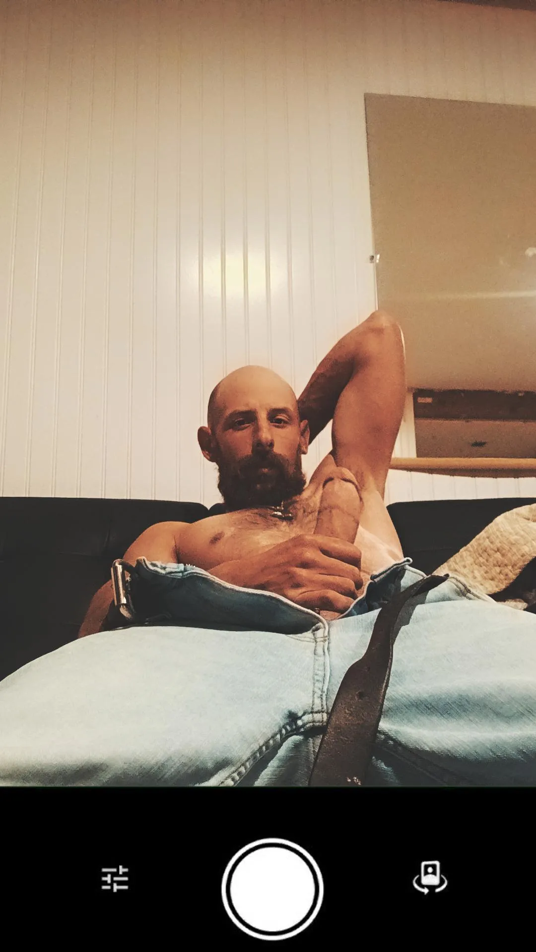 Feeling the way I'm feeling myself f*&k everyone else