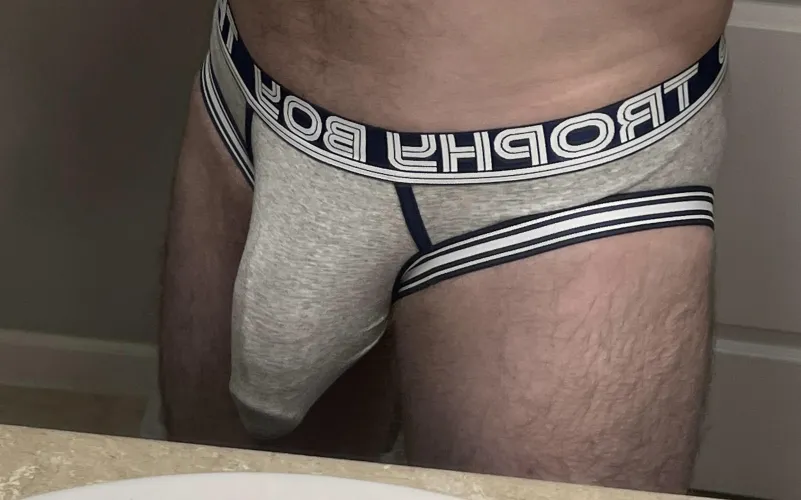 Hmu for a cash compare. Loser’s wallet is fucked