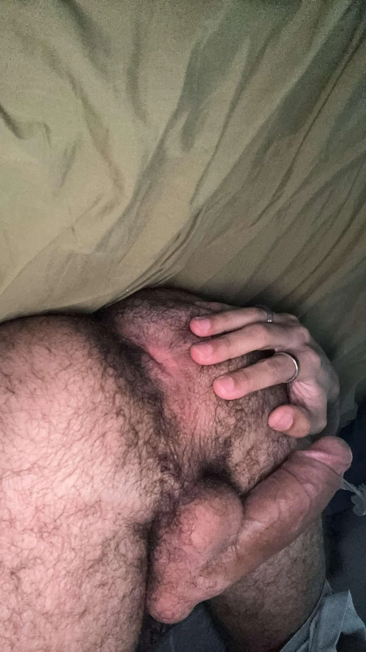 [24] sometimes I just want to show everything 😚😋