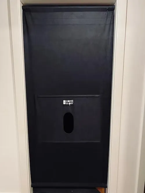 Any guys want sucked off? Swing by and get some discreet gloryhole head.  Conway