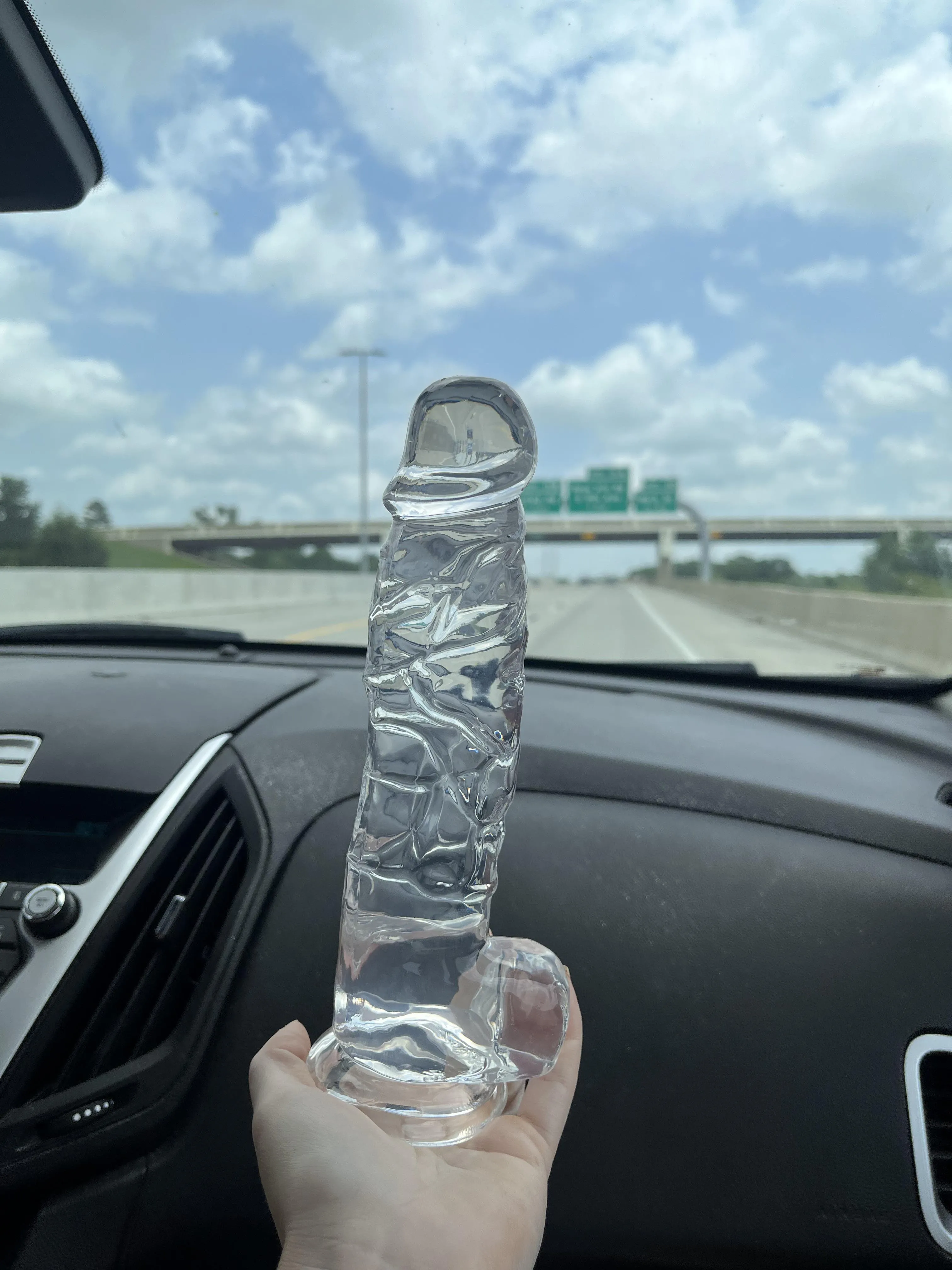 Got this cutie today!! 8.75 inches long & 6.5 inches investable!