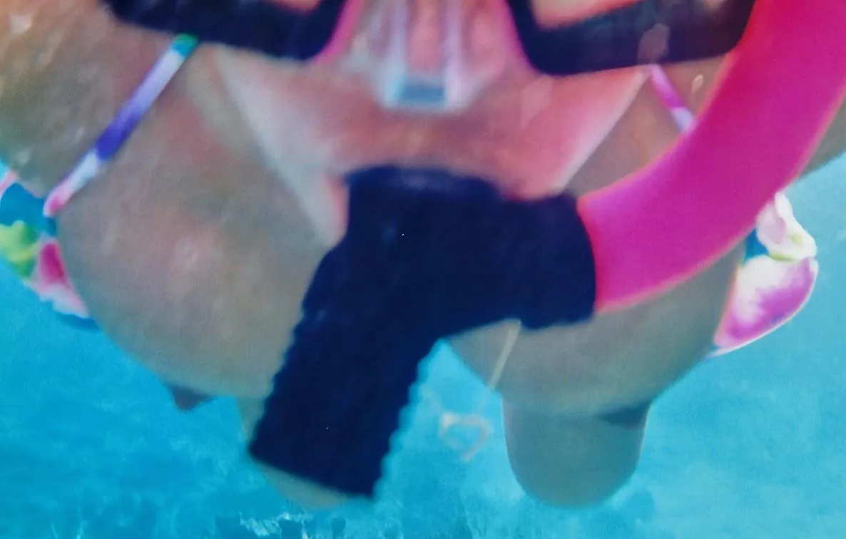 Hubby said we should get an underwater camera, so he could take photos of the fish and coral…..🤪[1991,24]