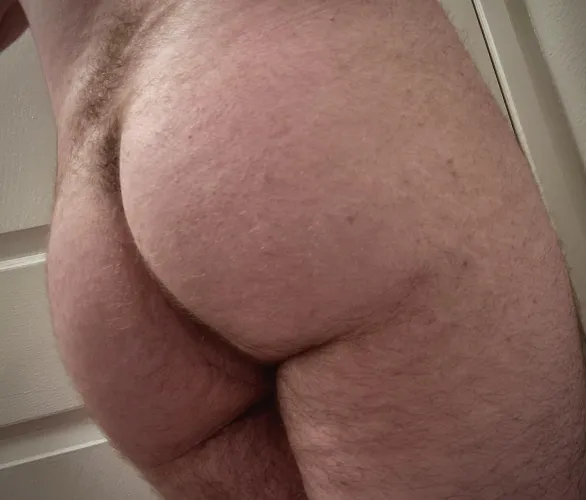 need a dom to fill me up and spread me good 😖 M[22]