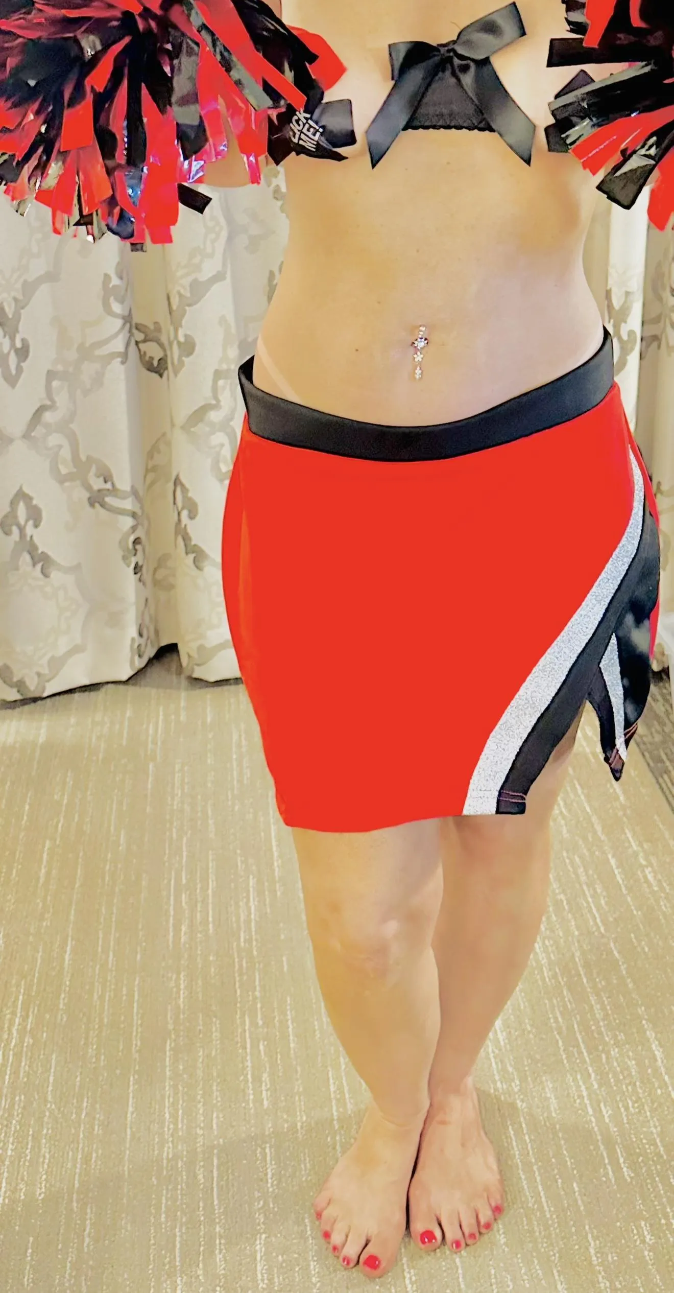 Personal cheerleader on guard