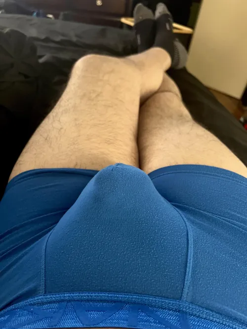 That lazy morning bulge before work, any other guys like to feel another’s bulge? 😏 (37)