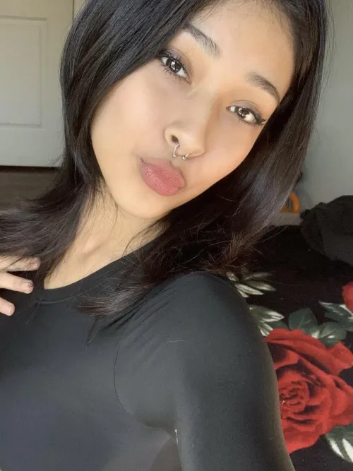 Can you undress her? (Video test, check comments)