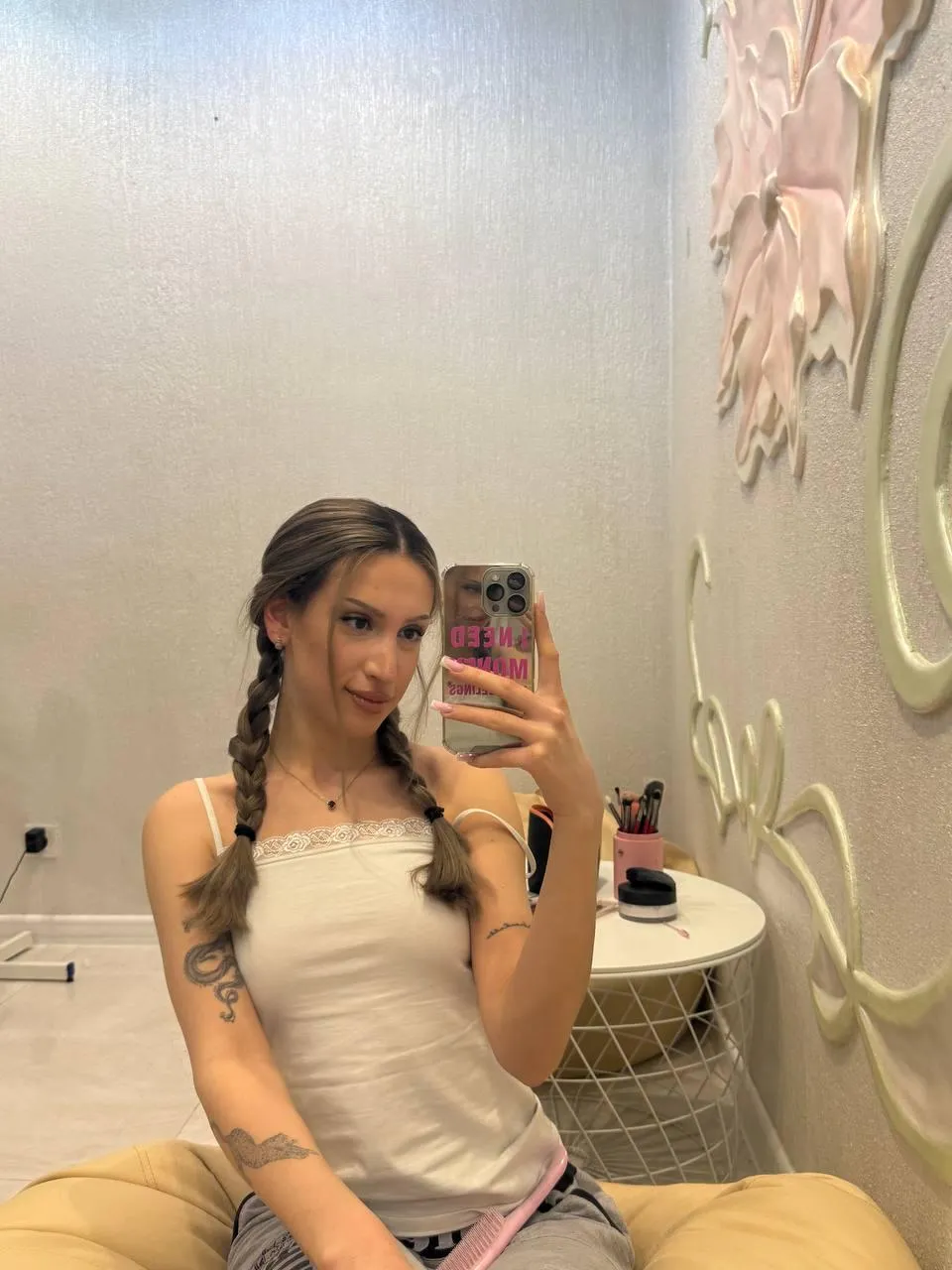 Small and naughty, just how you like it 😘