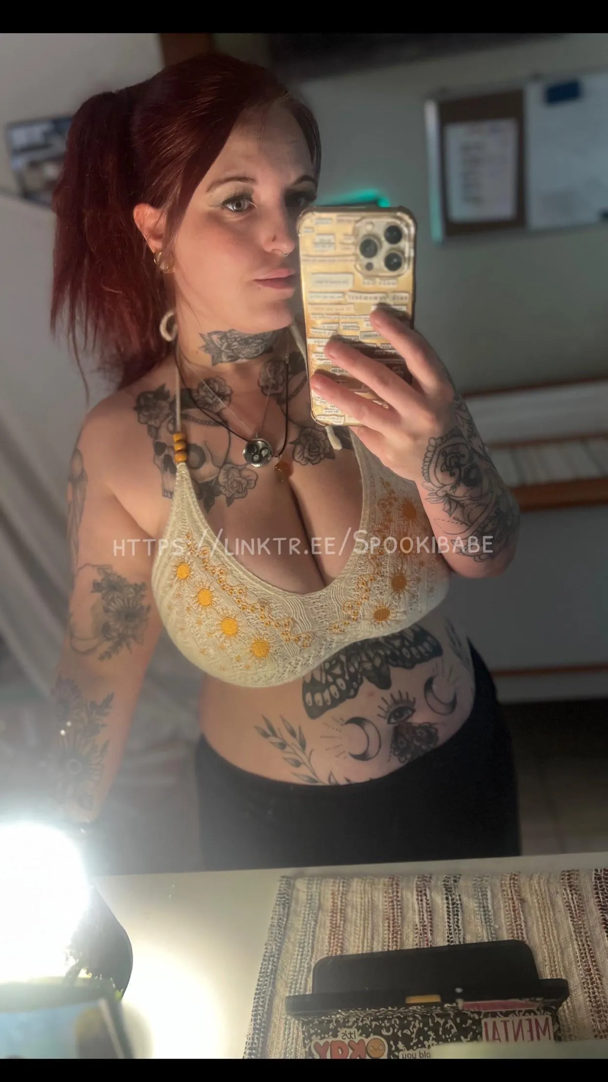 Classy hippie outfit