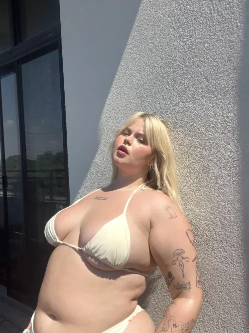 Do you like soft and thick women?