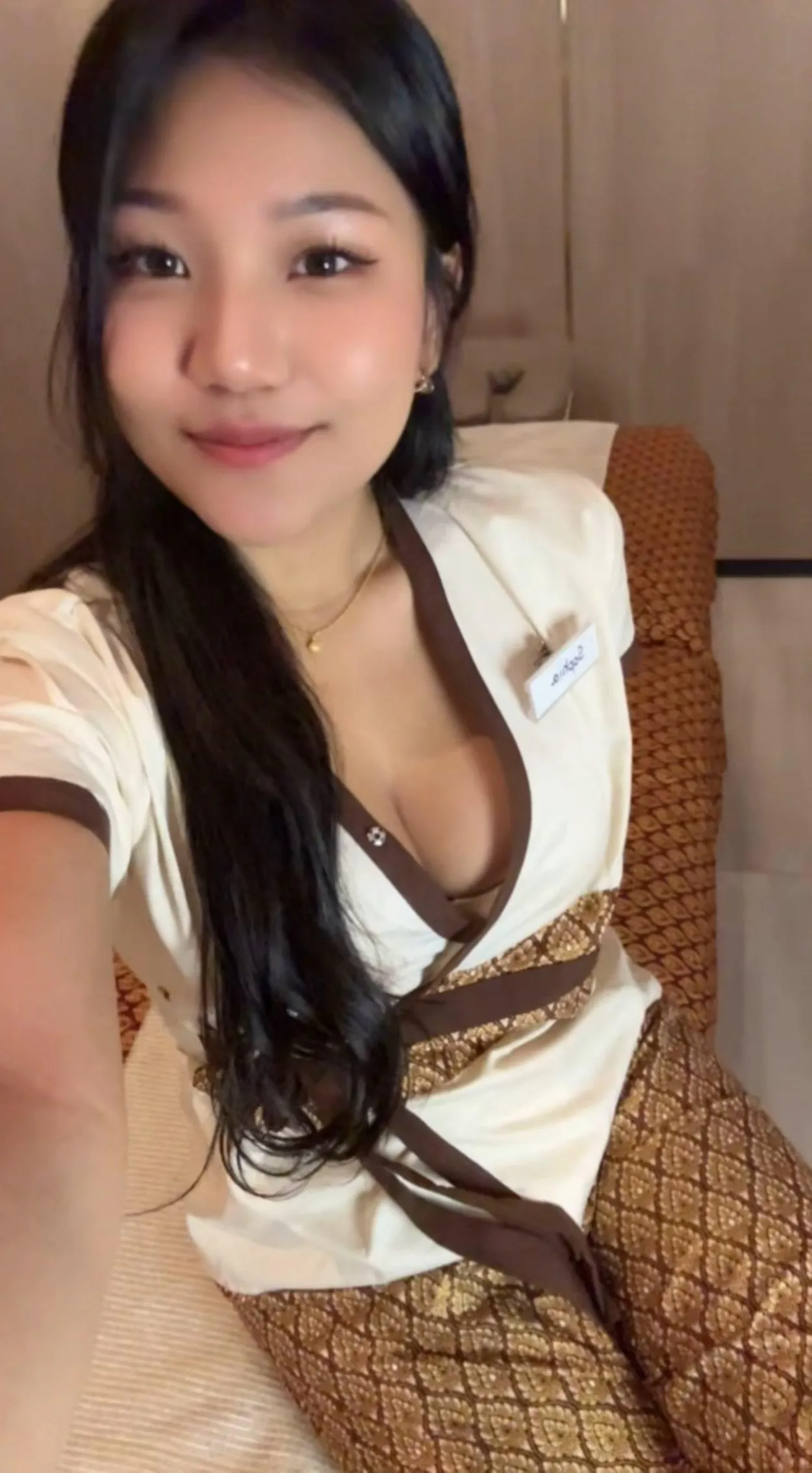 If I send massage nudes to you randomly, what are you sending back