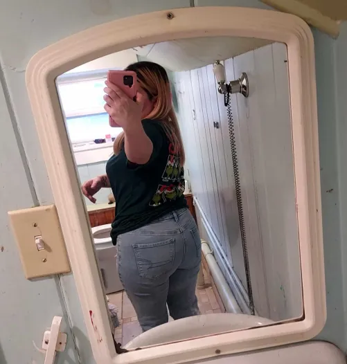 Nc hotwife for brown cock