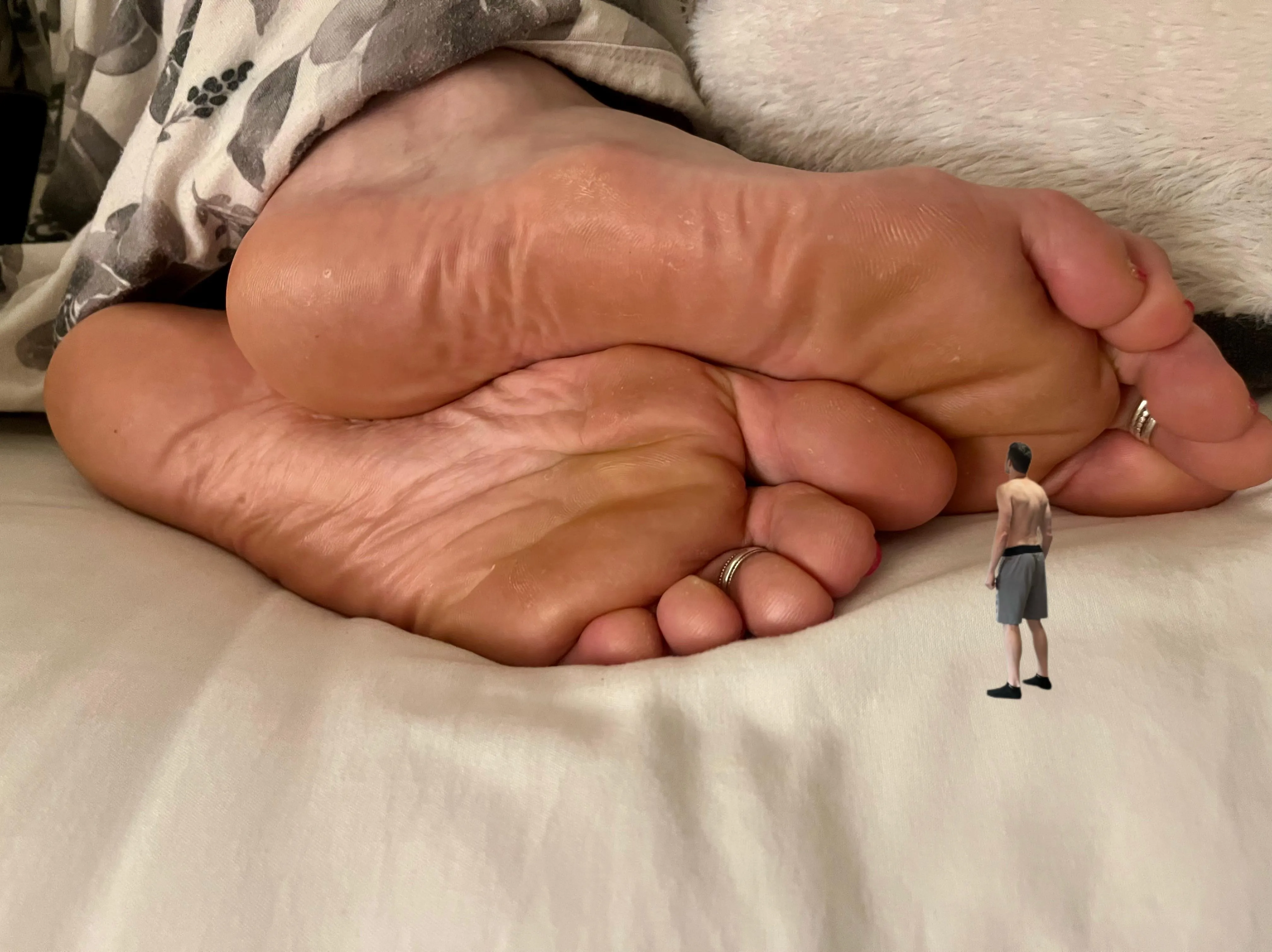 Admiring my wife’s feet at this size is so fun! Hope I don’t wake her!