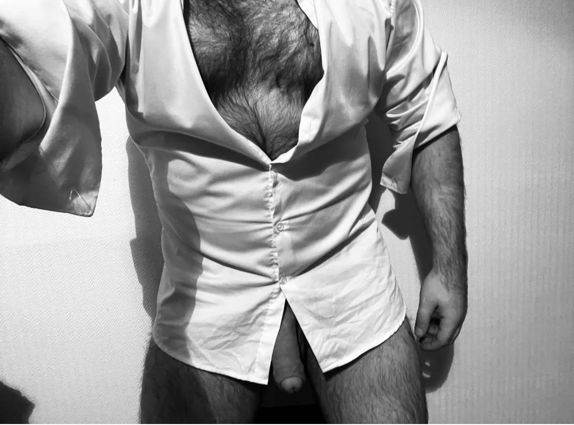 Very early in the monochrome Monday morning