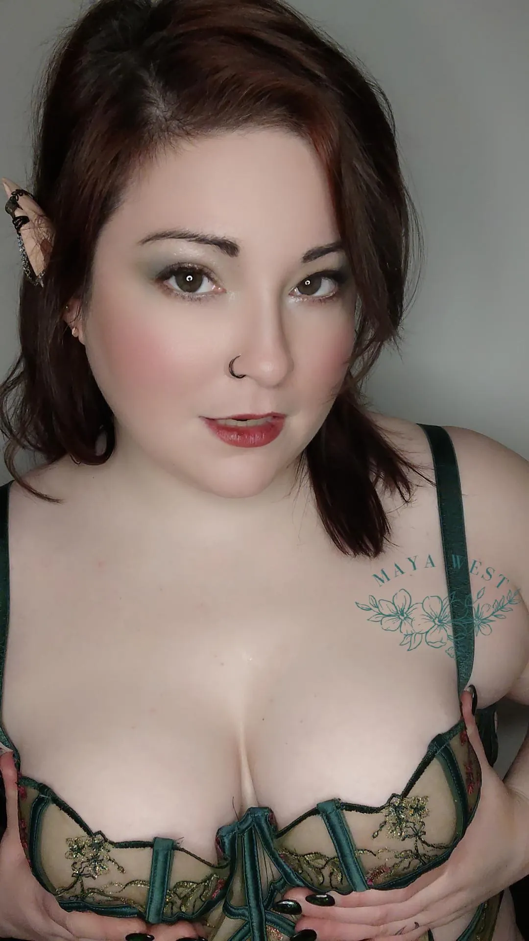 would you fuck an elf girl?