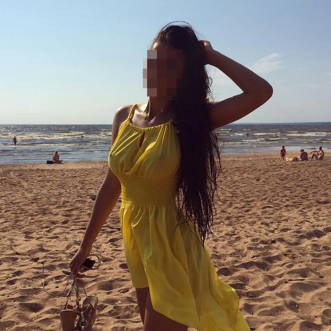 You bring the sugar, I’ll bring the sass 💁‍♀️🍬