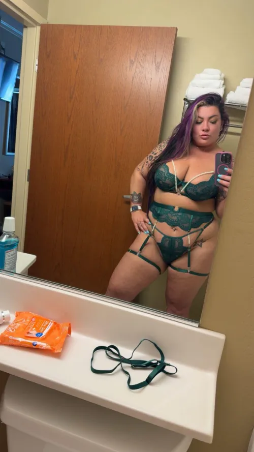 Hubby is out.. come slide in