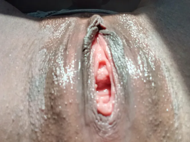 Time to get up close and personal 😈💦🍆