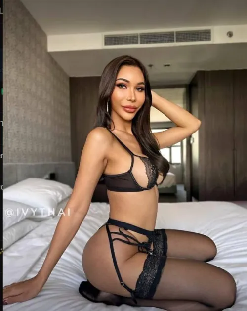 boobs or ass? what you fuck first?