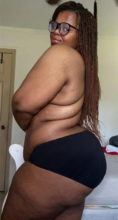 Can’t go wrong with black panties