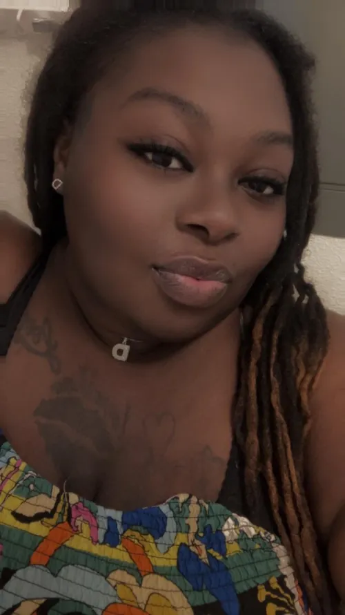 don’t be shy my heart is easily swayed by large offerings 🥰😘🤑