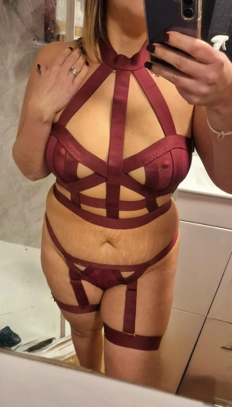 I love strappy underwear do you?